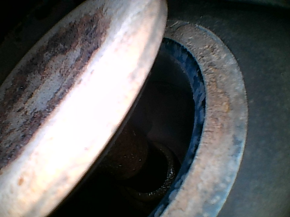 Cylinder 3 wall at 12 o'clock position